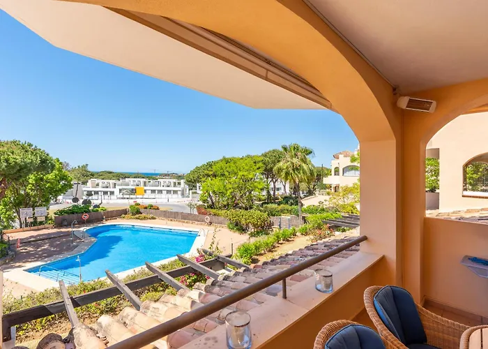 アパート Hacienda Elviria Garden, マルベーリャ